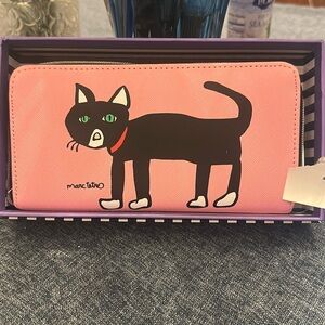 New in box Marc Tetro Metro cat pink and black wallet